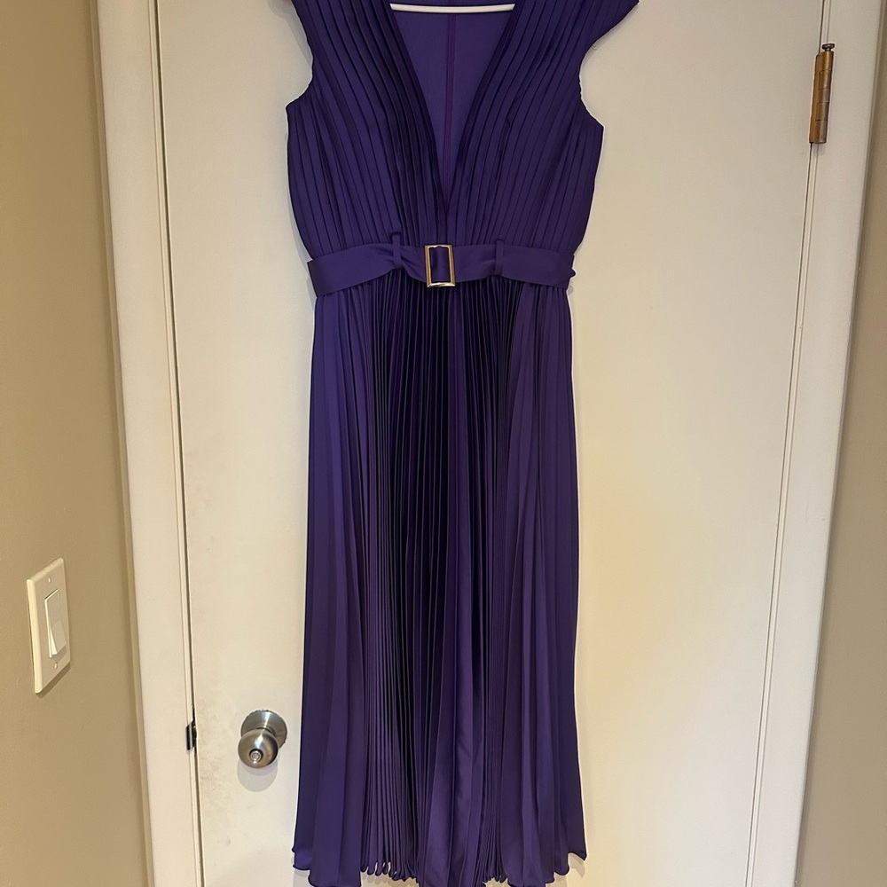 Mac Duggal Purple Pleated Dress - Picture 4 of 5